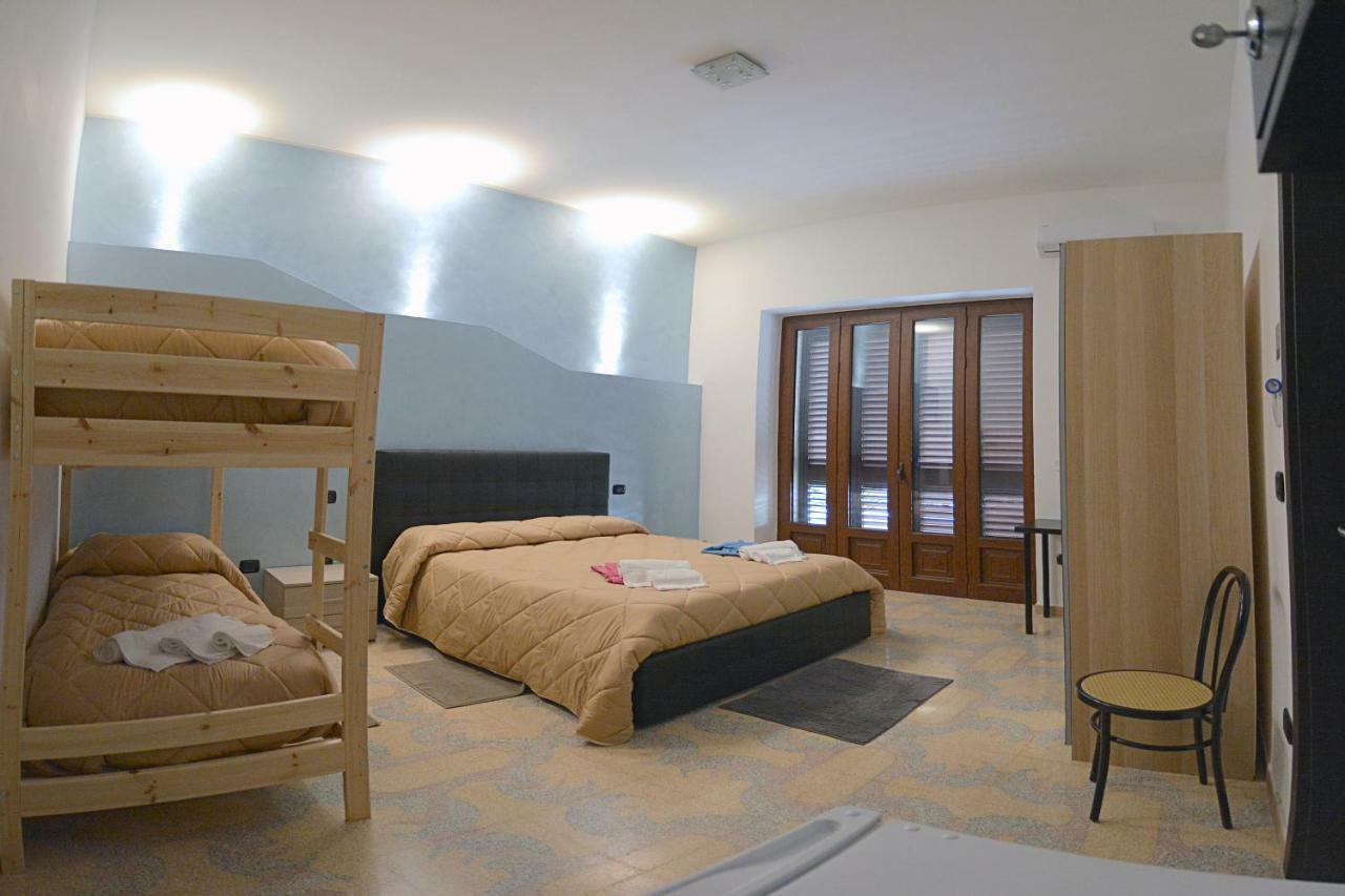 Bed & Breakfast "Mazzini" Леверано Екстериор снимка